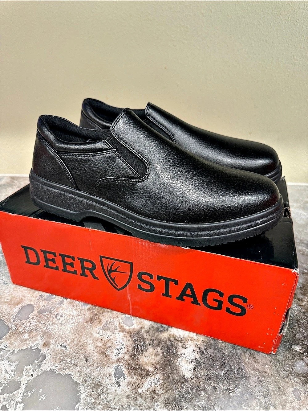 Deer Stags Manager Slip-Resistant Work Shoe Black US 7 W